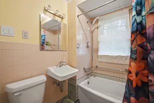 96 Stewart St, Chicopee, MA 01020 - Photo 23