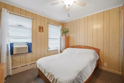 96 Stewart St, Chicopee, MA 01020 - Photo 21