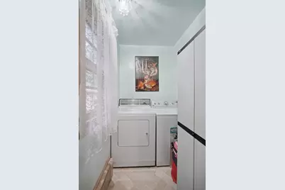 96 Stewart St, Chicopee, MA 01020 - Photo 11