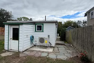57 Clancy St, Swansea, MA 02777 - Photo 3