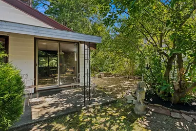 39 Sylvan Ave, Wakefield, MA 01880 - Photo 5