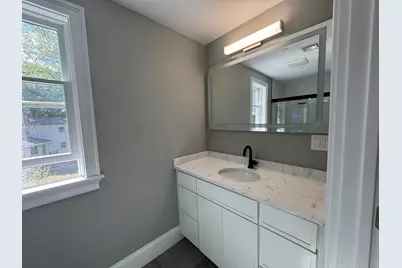 12 Bronx Rd, Boston, MA 02132 - Photo 17