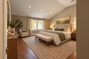 12 Bronx Rd, Boston, MA 02132 - Photo 13