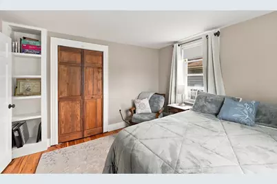 76 Haseltine St, Haverhill, MA 01835 - Photo 33