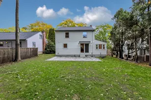 46 Brucewood St, Boston, MA 02132 - Photo 25
