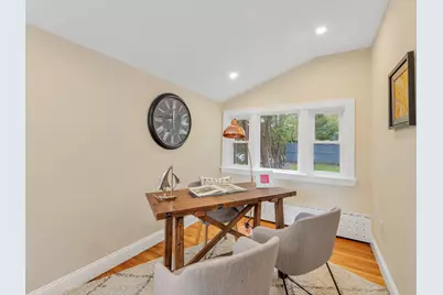 46 Brucewood Street, Boston, MA 02132 - Photo 9