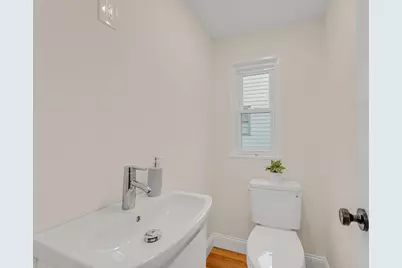 46 Brucewood Street, Boston, MA 02132 - Photo 11