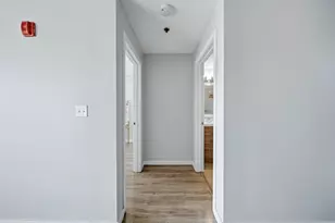 113 Sumner St, Boston, MA 02128 - Photo 17