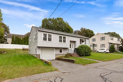 12 Marion Ave, Beverly, MA 01915 - Photo 3
