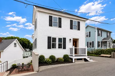 11 Hovey St, Woburn, MA 01801 - Photo 1