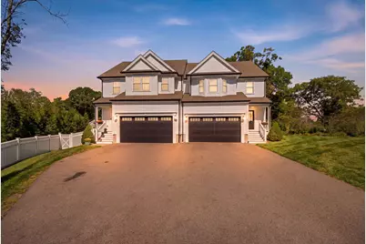 1093 Washington St #1093, Holliston, MA 01746 - Photo 1