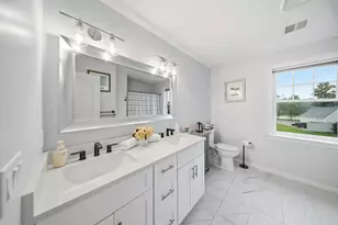 1093 Washington St, Holliston, MA 01746 - Photo 23