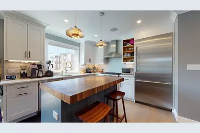 459 E 8th #1, Boston, MA 02127 - Photo 5