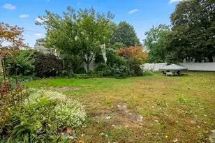 8 Washington St, Stoneham, MA 02180 - Photo 33