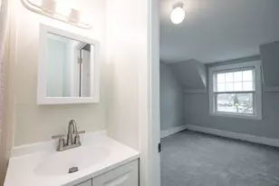 8 Washington St, Stoneham, MA 02180 - Photo 25