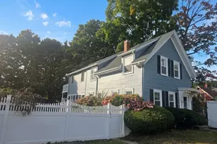 8 Washington St, Stoneham, MA 02180 - Photo 1