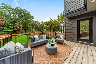 115 Winchester Rd, Arlington, MA 02474 - Photo 19