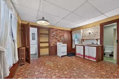 63 Pleasant Street, Spencer, MA 01562 - Photo 17