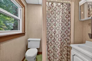 63 Pleasant St, Spencer, MA 01562 - Photo 21