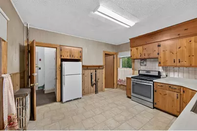63 Pleasant Street, Spencer, MA 01562 - Photo 3