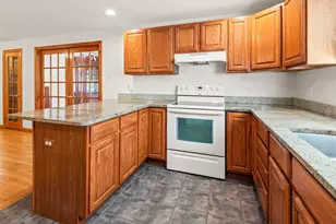 60 Potter Farm Rd, Auburn, MA 01501 - Photo 5