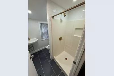 61 N Main St, Bellingham, MA 02019 - Photo 7