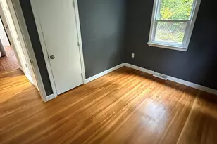 61 N Main St, Bellingham, MA 02019 - Photo 5