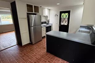 61 N Main St, Bellingham, MA 02019 - Photo 9