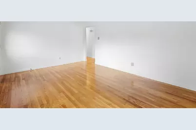 202 Glenoak Dr, Springfield, MA 01129 - Photo 9
