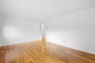 202 Glenoak Dr, Springfield, MA 01129 - Photo 9