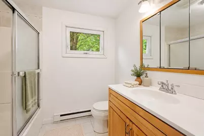 202 Glenoak Dr, Springfield, MA 01129 - Photo 19