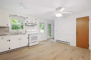 202 Glenoak Dr, Springfield, MA 01129 - Photo 11