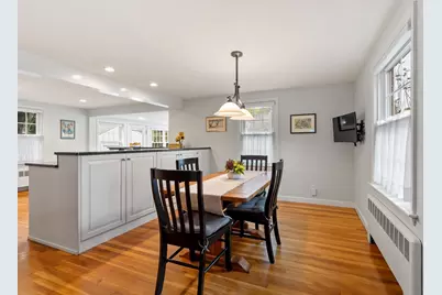 96 Whittemore St, Concord, MA 01742 - Photo 5