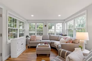 96 Whittemore St, Concord, MA 01742 - Photo 3