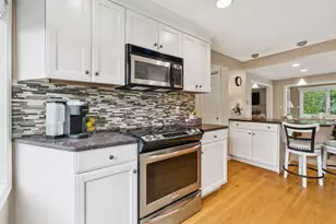 4 Cleek Ct, North Reading, MA 01864 - Photo 3
