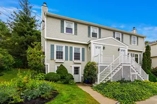 33 Arnold Terrace, Marblehead, MA 01945 - Photo 1