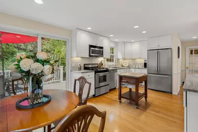 33 Arnold Terrace #33, Marblehead, MA 01945 - Photo 7