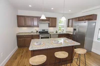 79 Thurston St #2, Somerville, MA 02145 - Photo 3
