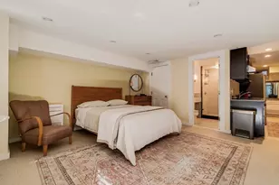 99 Pleasant St, Cambridge, MA 02139 - Photo 25