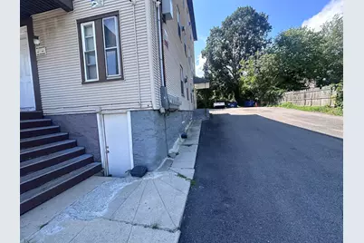 929-931 County St #1-East, New Bedford, MA 02740 - Photo 17