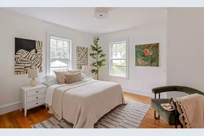 54 Century St, Medford, MA 02155 - Photo 7