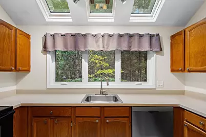 221 Maple Brook Rd #221, Bellingham, MA 02019 - Photo 9
