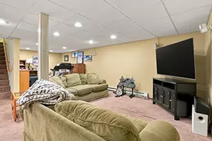 7 Keely Dr, Charlton, MA 01507 - Photo 19