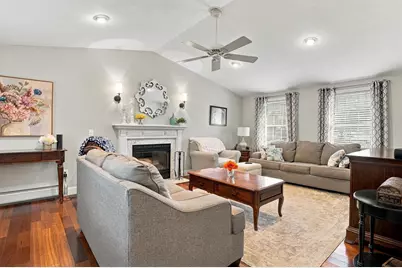 7 Keely Dr, Charlton, MA 01507 - Photo 7