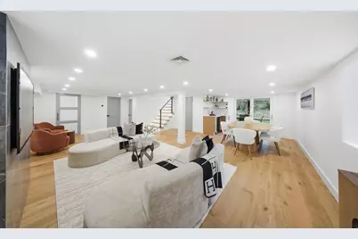 48 Burnett St, Melrose, MA 02176 - Photo 35