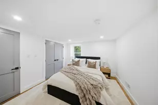 48 Burnett St, Melrose, MA 02176 - Photo 23