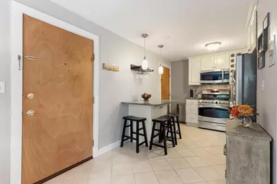 241 Main St #C7, Reading, MA 01867 - Photo 5
