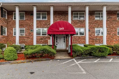 241 Main St #C7, Reading, MA 01867 - Photo 3