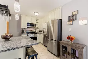 241 Main St, Reading, MA 01867 - Photo 7