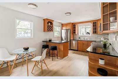 235 Cardinal Medeiros Avenue, Cambridge, MA 02141 - Photo 11